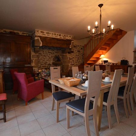 La Pahorie Bed & Breakfast Saint-Méloir-des-Ondes Exterior photo